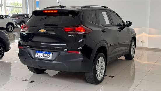 CHEVROLET-TRACKER-2022