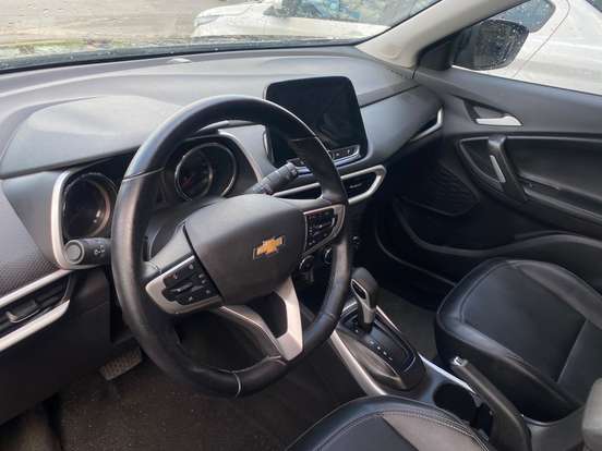 CHEVROLET-TRACKER-2024