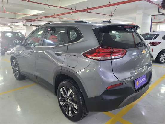 CHEVROLET-TRACKER-2022