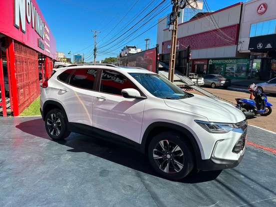 CHEVROLET-TRACKER-2023
