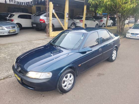 CHEVROLET VECTRA 2.2 MPFI GLS 8V GASOLINA 4P MANUAL
