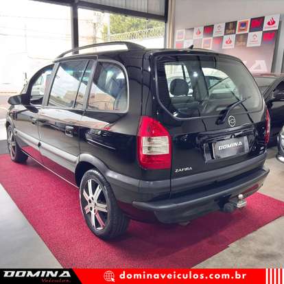 CHEVROLET-ZAFIRA-2005