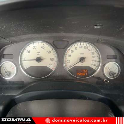 CHEVROLET-ZAFIRA-2005