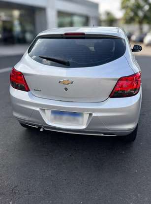 CHEVROLET-ONIX-2019