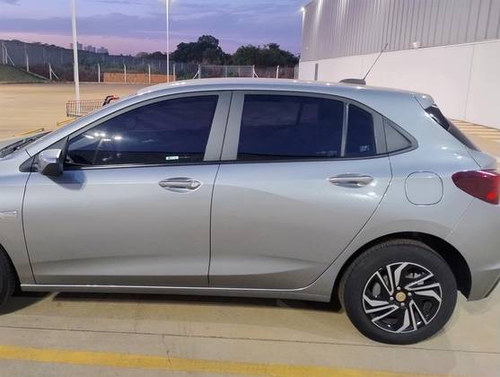 CHEVROLET ONIX 1.0 TURBO FLEX LT MANUAL