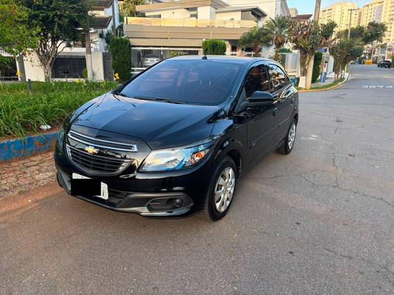 CHEVROLET ONIX 1.4 MPFI LT 8V FLEX 4P AUTOMÁTICO