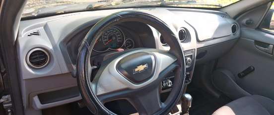 CHEVROLET-PRISMA-2011