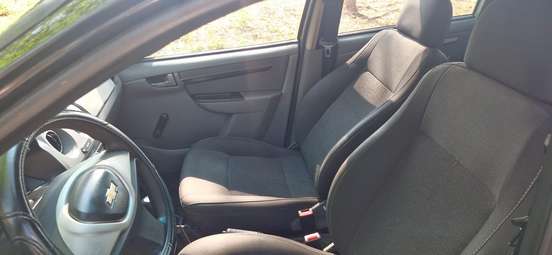 CHEVROLET-PRISMA-2011
