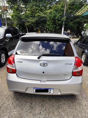 TOYOTA-ETIOS-2017