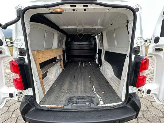 CITROËN-JUMPY-2021