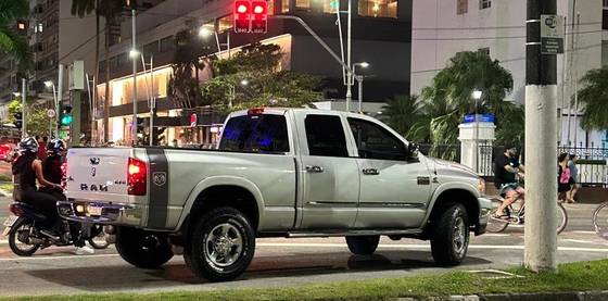 DODGE RAM 5.9 2500 SLT 4X4 CS I6 24V TURBO DIESEL 2P AUTOMÁTICO