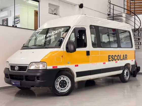 FIAT DUCATO 2.3 MINIBUS TETO ALTO 16V TURBO DIESEL 3P MANUAL