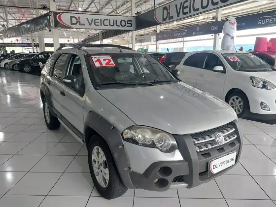 FIAT PALIO 1.8 MPI ADVENTURE WEEKEND 16V FLEX 4P AUTOMATIZADO