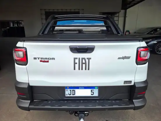 FIAT-STRADA-2024