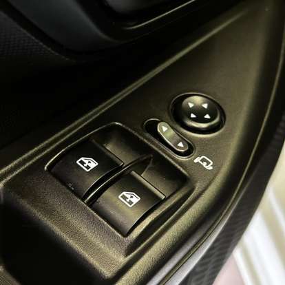 FIAT-STRADA-1.3 FIREFLY FLEX FREEDOM CS MANUAL FIAT-STRADA-2025
