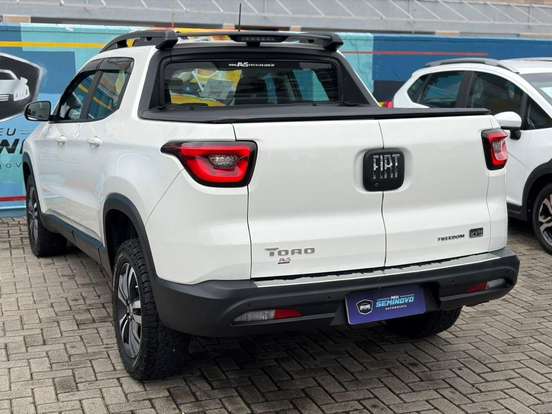 FIAT-TORO-1.3 TURBO 270 FLEX FREEDOM AT6 FIAT-TORO-2022