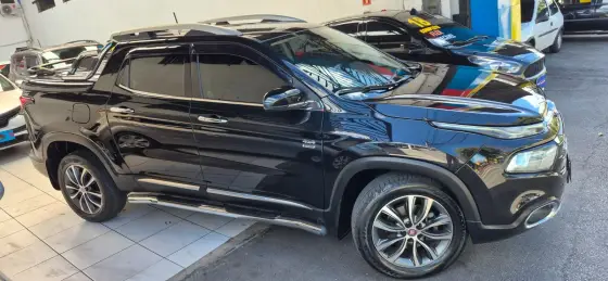 FIAT TORO 2.0 16V TURBO DIESEL VOLCANO 4WD AT9