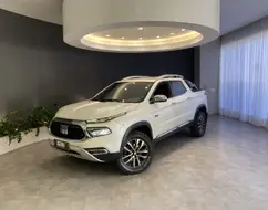 FIAT TORO 2.0 16V TURBO DIESEL RANCH 4WD AT9 FIAT TORO 2.0 16V TURBO DIESEL RANCH 4WD AT9