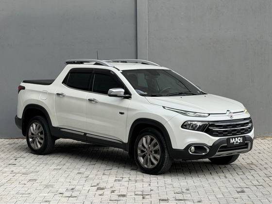 FIAT TORO 2.0 16V TURBO DIESEL RANCH 4WD AT9