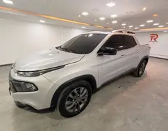 FIAT TORO 2.0 16V TURBO DIESEL VOLCANO 4WD AT9 FIAT TORO 2.0 16V TURBO DIESEL VOLCANO 4WD AT9