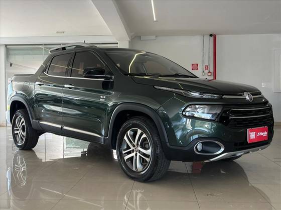 FIAT TORO 2.0 16V TURBO DIESEL VOLCANO 4WD AT9
