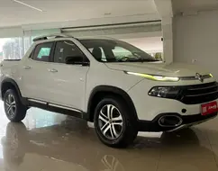 FIAT TORO 2.0 16V TURBO DIESEL VOLCANO 4WD AT9 FIAT TORO 2.0 16V TURBO DIESEL VOLCANO 4WD AT9