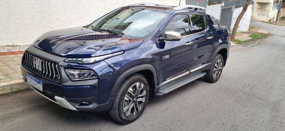 FIAT TORO 2.2 TURBO DIESEL RANCH 4WD AT9