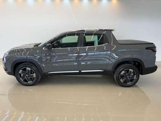 FIAT-TORO-2.2 TURBO DIESEL VOLCANO 4WD AT9 FIAT-TORO-2025