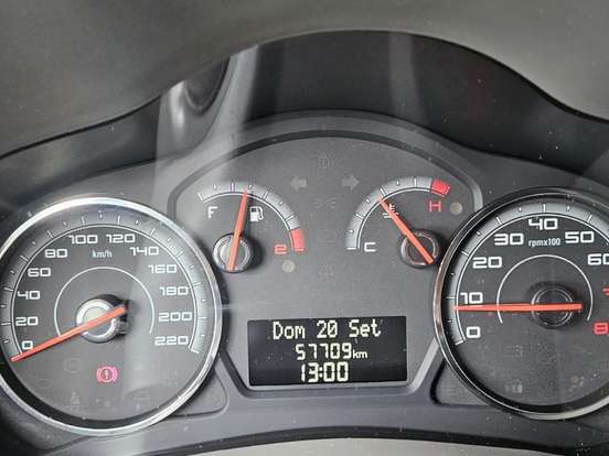 FIAT-PALIO-1.4 MPI ATTRACTIVE 8V FLEX 4P MANUAL FIAT-PALIO-2013