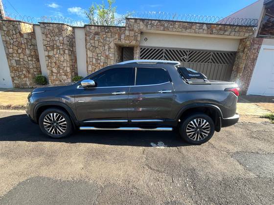 FIAT TORO 2.0 16V TURBO DIESEL RANCH 4WD AT9