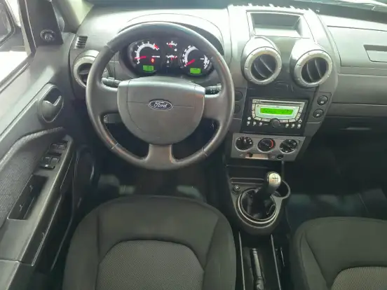 FORD-ECOSPORT-2012