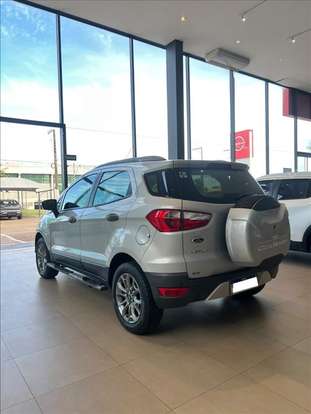 FORD-ECOSPORT-2013