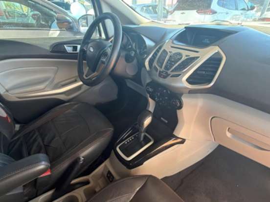 FORD-ECOSPORT-2012