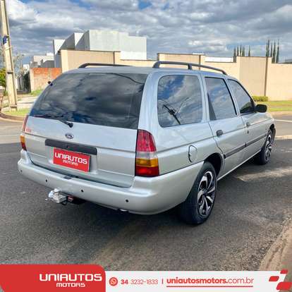 FORD-ESCORT-1998