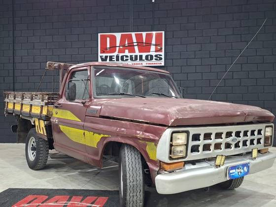 FORD F-1000 3.9 SUPER SÉRIE 4X2 CS 8V TURBO DIESEL 2P MANUAL