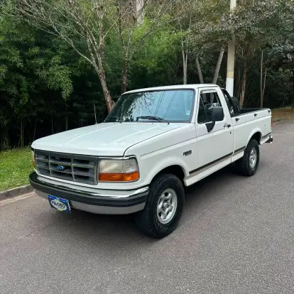FORD-F-1000-1996