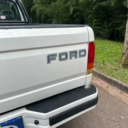 FORD-F-1000-1996