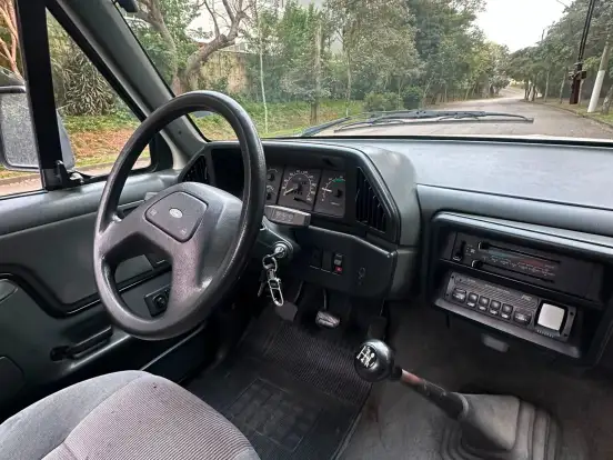 FORD-F-1000-4.9 I XLT 4X2 CE GASOLINA 2P MANUAL FORD-F-1000-1996
