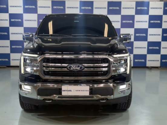FORD-F-150-5.0 V8 GASOLINA CD LARIAT FX4 AUTOMÁTICO FORD-F-150-2024