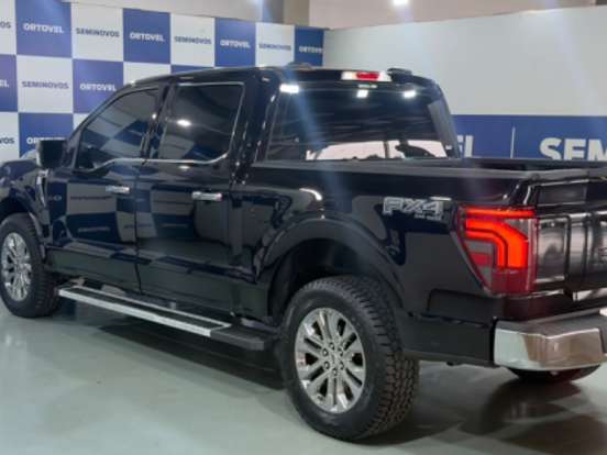FORD-F-150-5.0 V8 GASOLINA CD LARIAT FX4 AUTOMÁTICO FORD-F-150-2024