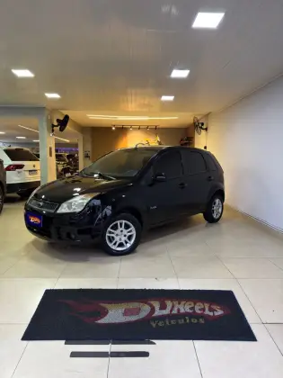 FORD FIESTA 1.6 MPI CLASS HATCH 8V FLEX 4P MANUAL