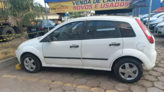 FORD FIESTA 1.6 MPI FIRST HATCH 8V FLEX 4P MANUAL