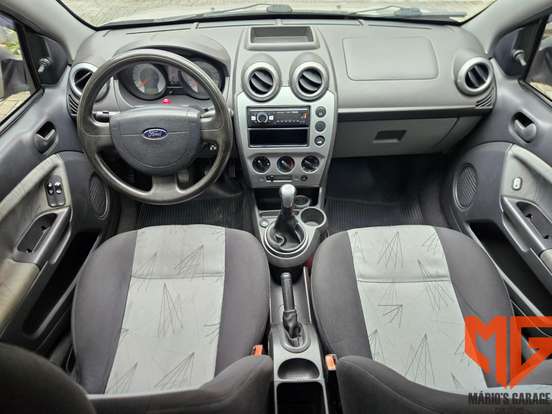 FORD-FIESTA-2009