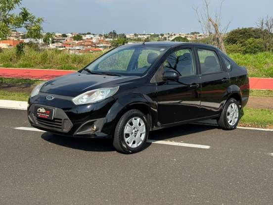 FORD-FIESTA-1.6 ROCAM SEDAN 8V FLEX 4P MANUAL FORD-FIESTA-2013