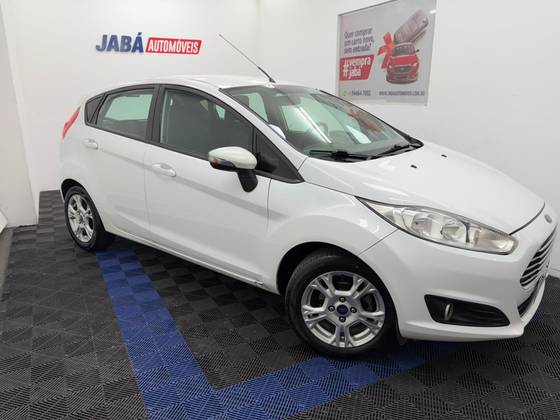 FORD FIESTA 1.6 SE HATCH 16V FLEX 4P POWERSHIFT