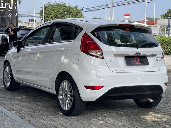 FORD-FIESTA-1.6 TITANIUM HATCH 16V FLEX 4P MANUAL FORD-FIESTA-2017