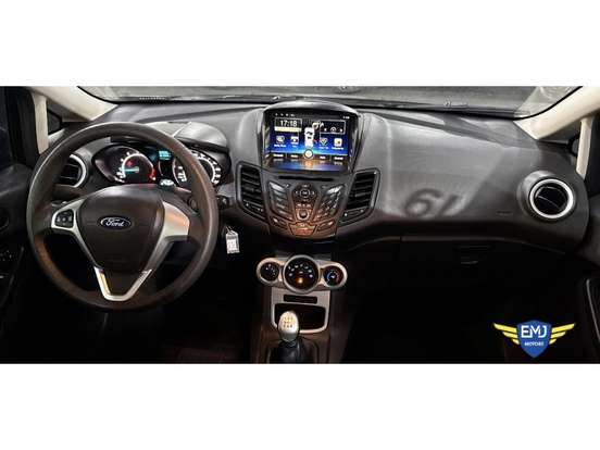 FORD-FIESTA-2019