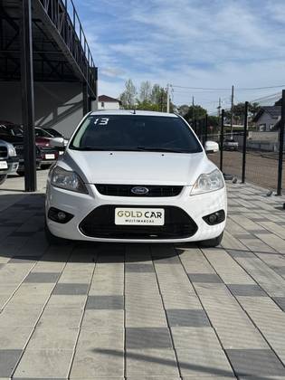 FORD FOCUS 1.6 GLX 16V FLEX 4P MANUAL