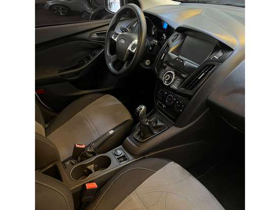 FORD-FOCUS-1.6 S 16V FLEX 4P MANUAL FORD-FOCUS-2014