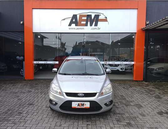 FORD-FOCUS-2013